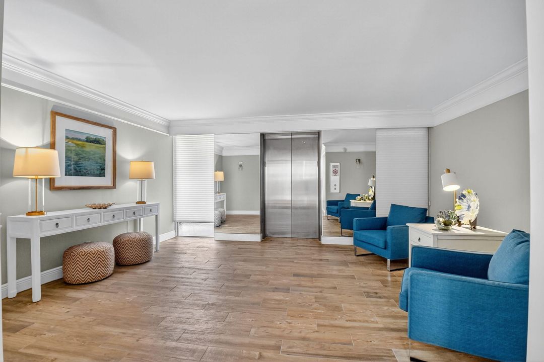 Active With Contract: $7,500 (2 beds, 2 baths, 1116 Square Feet)