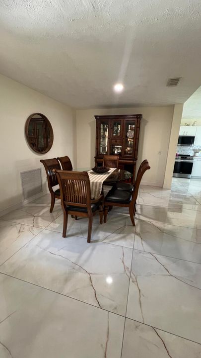 For Sale: $210,000 (3 beds, 2 baths, 1714 Square Feet)