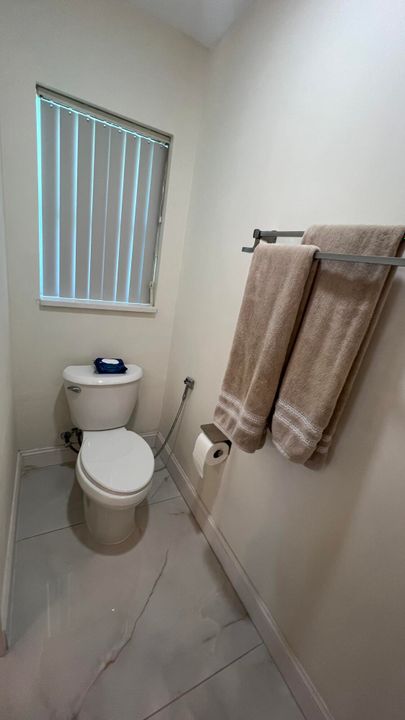 For Sale: $210,000 (3 beds, 2 baths, 1714 Square Feet)