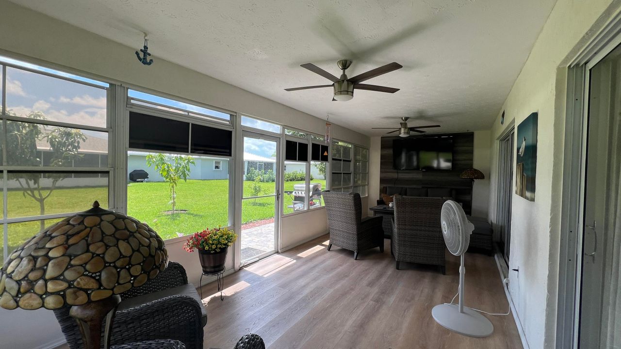 For Sale: $210,000 (3 beds, 2 baths, 1714 Square Feet)