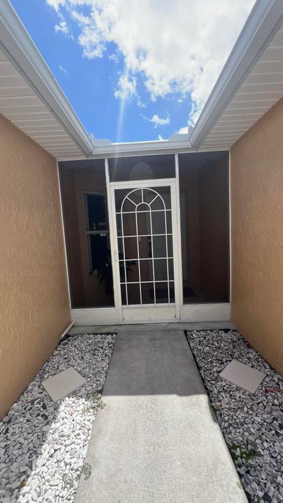 For Sale: $210,000 (3 beds, 2 baths, 1714 Square Feet)