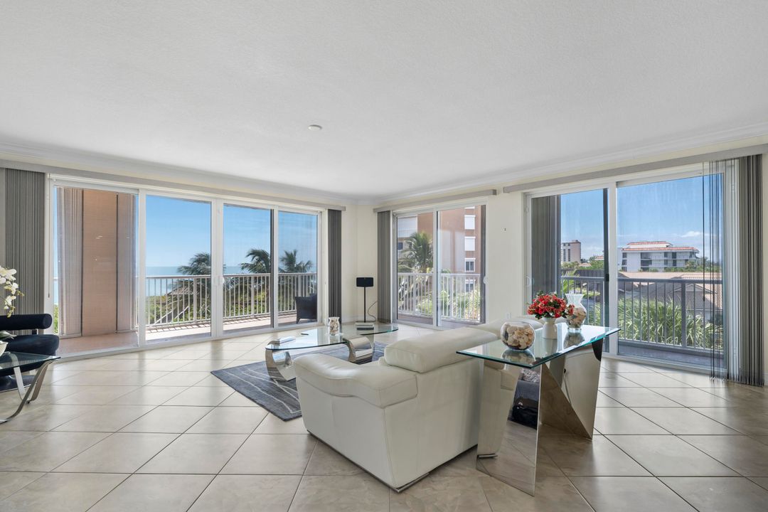 На продажу: $1,160,000 (3 спален, 3 ванн, 2833 Квадратных фут)