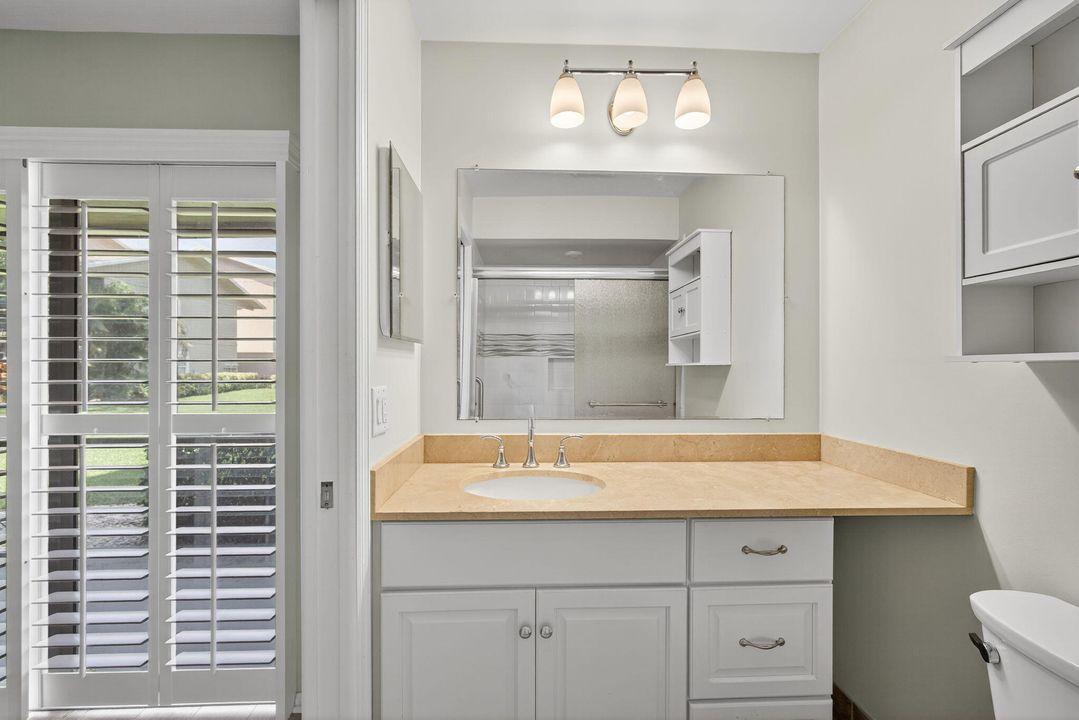 En Venta: $210,000 (2 camas, 2 baños, 1251 Pies cuadrados)