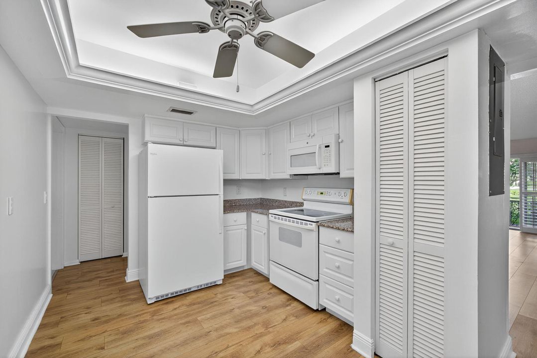 En Venta: $210,000 (2 camas, 2 baños, 1251 Pies cuadrados)