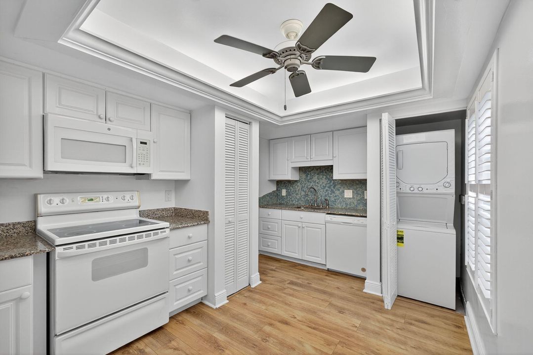 En Venta: $210,000 (2 camas, 2 baños, 1251 Pies cuadrados)