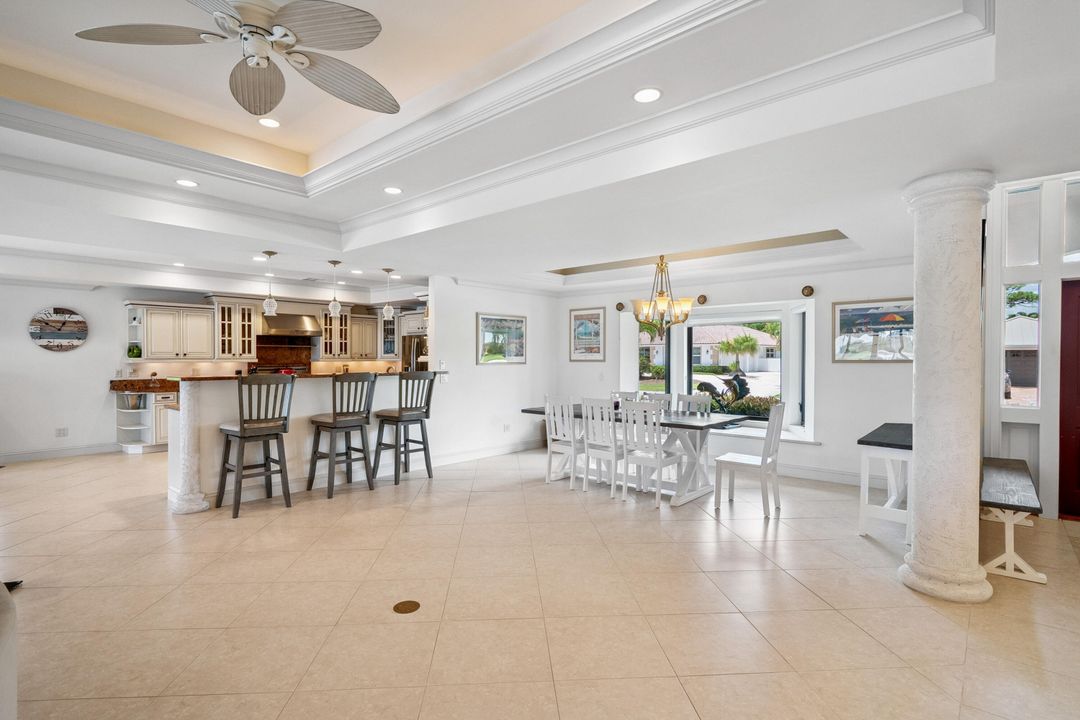 待售: $1,990,800 (3 贝兹, 3 浴室, 2815 平方英尺)