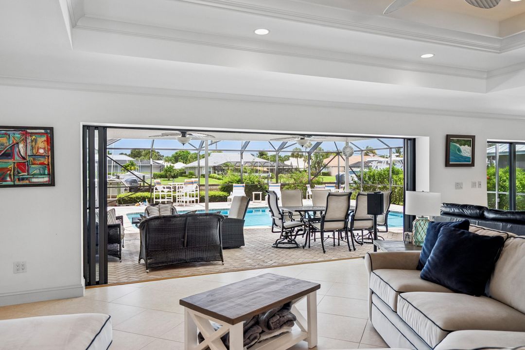 待售: $1,990,800 (3 贝兹, 3 浴室, 2815 平方英尺)