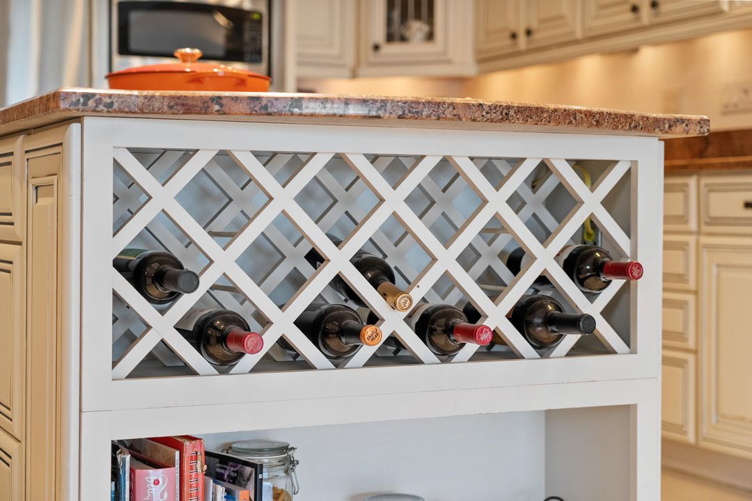 待售: $1,990,800 (3 贝兹, 3 浴室, 2815 平方英尺)