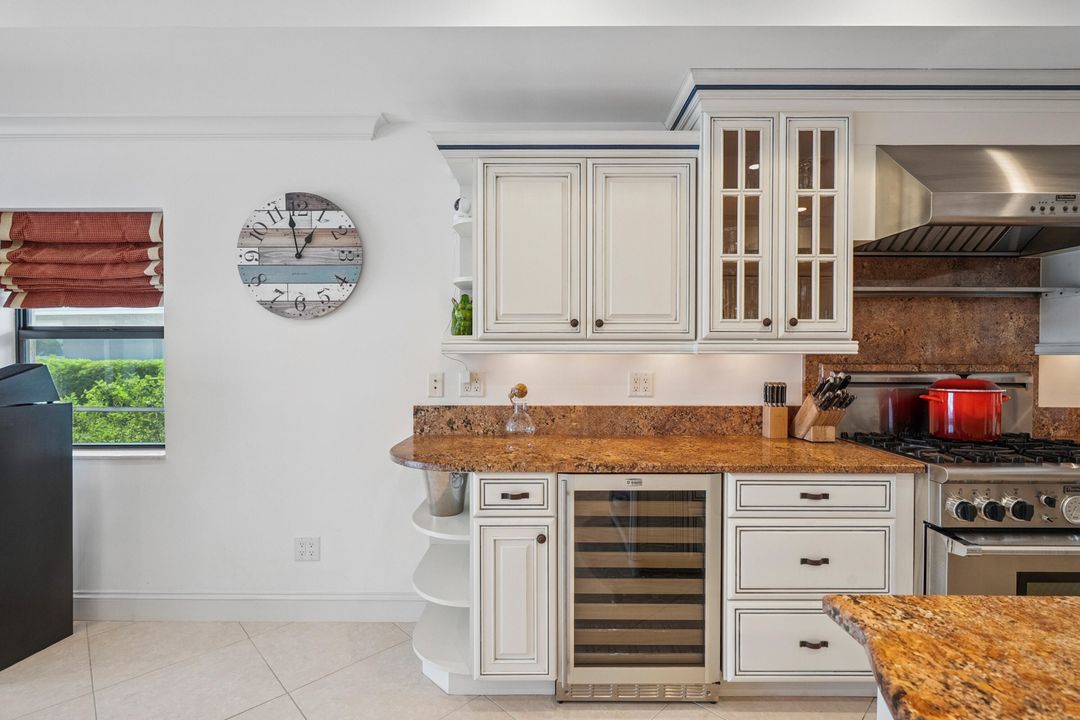 待售: $1,990,800 (3 贝兹, 3 浴室, 2815 平方英尺)