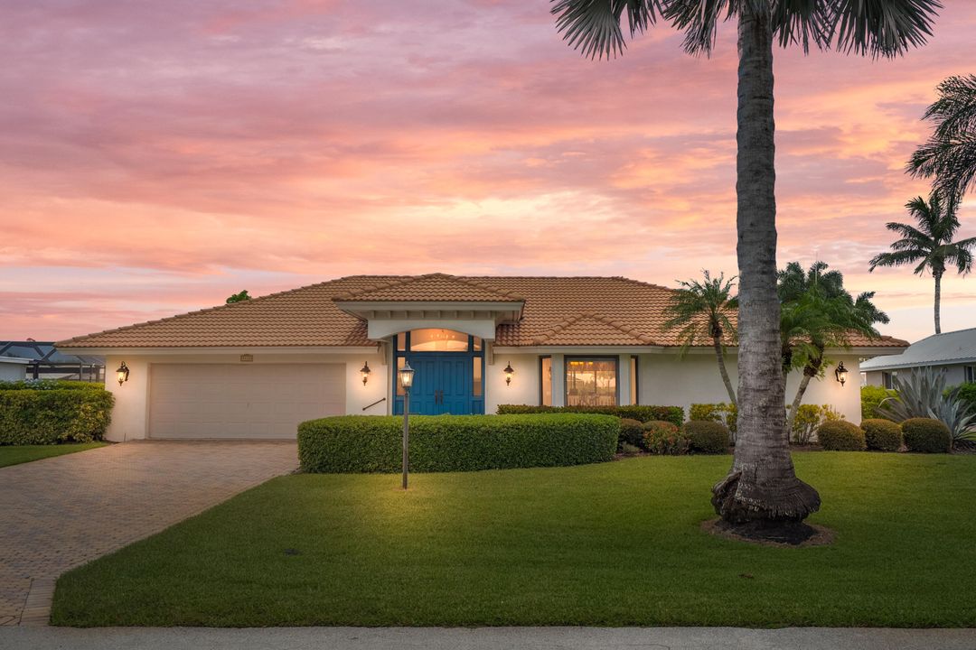 待售: $1,990,800 (3 贝兹, 3 浴室, 2815 平方英尺)