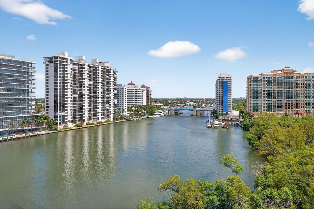 待售: $1,325,000 (3 贝兹, 2 浴室, 2490 平方英尺)