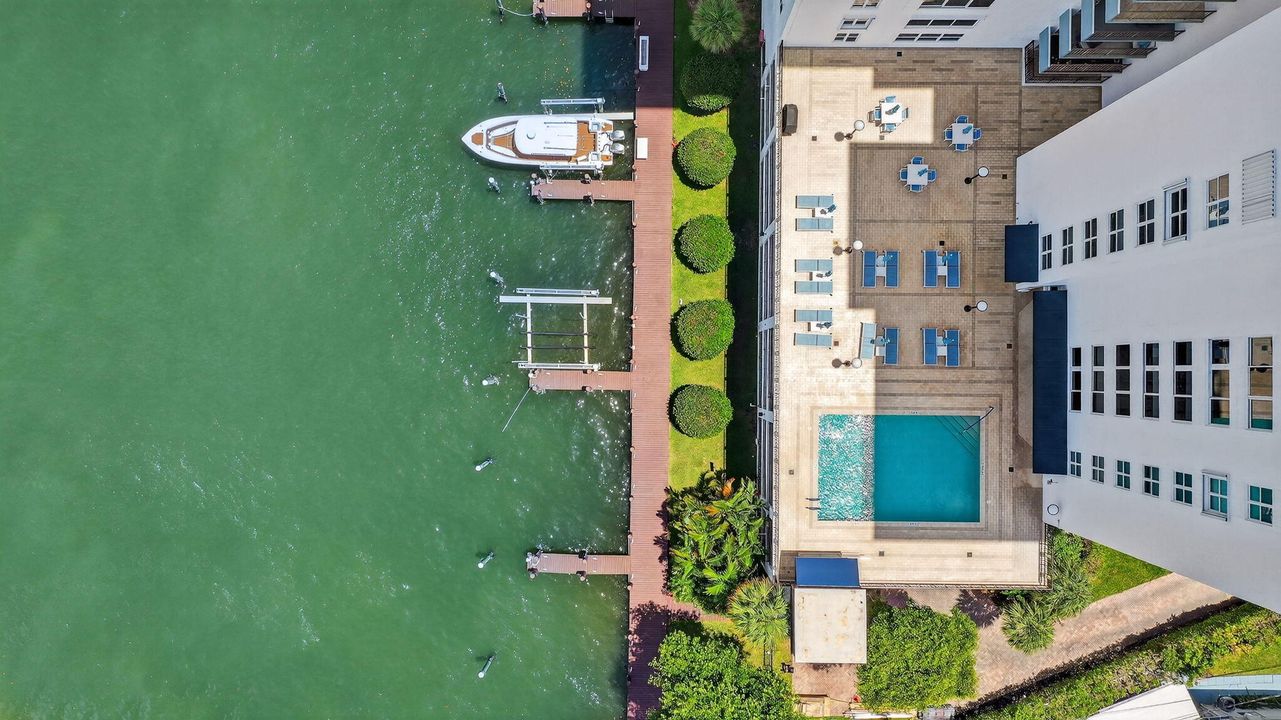 待售: $1,325,000 (3 贝兹, 2 浴室, 2490 平方英尺)