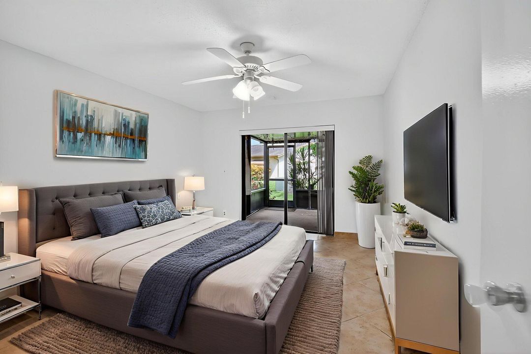 For Sale: $247,900 (2 beds, 2 baths, 1296 Square Feet)