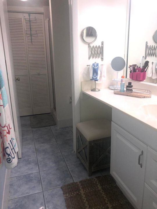 For Rent: $3,000 (2 beds, 2 baths, 1126 Square Feet)