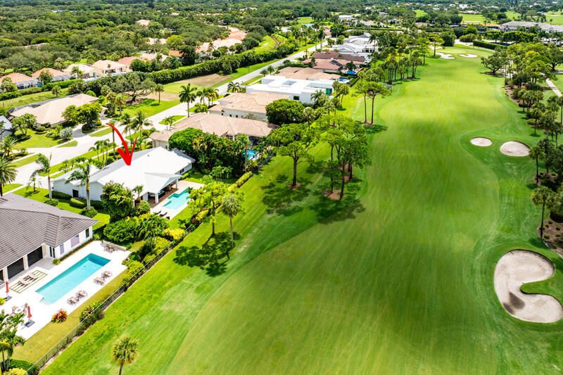 Activo con contrato: $2,600,000 (3 camas, 4 baños, 3048 Pies cuadrados)