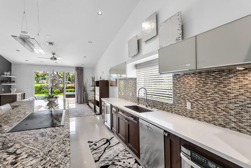 Activo con contrato: $2,600,000 (3 camas, 4 baños, 3048 Pies cuadrados)