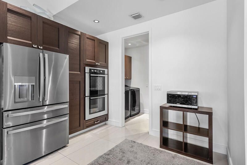 Activo con contrato: $2,600,000 (3 camas, 4 baños, 3048 Pies cuadrados)