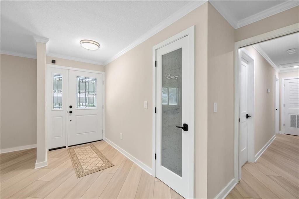 For Sale: $809,000 (3 beds, 2 baths, 1624 Square Feet)