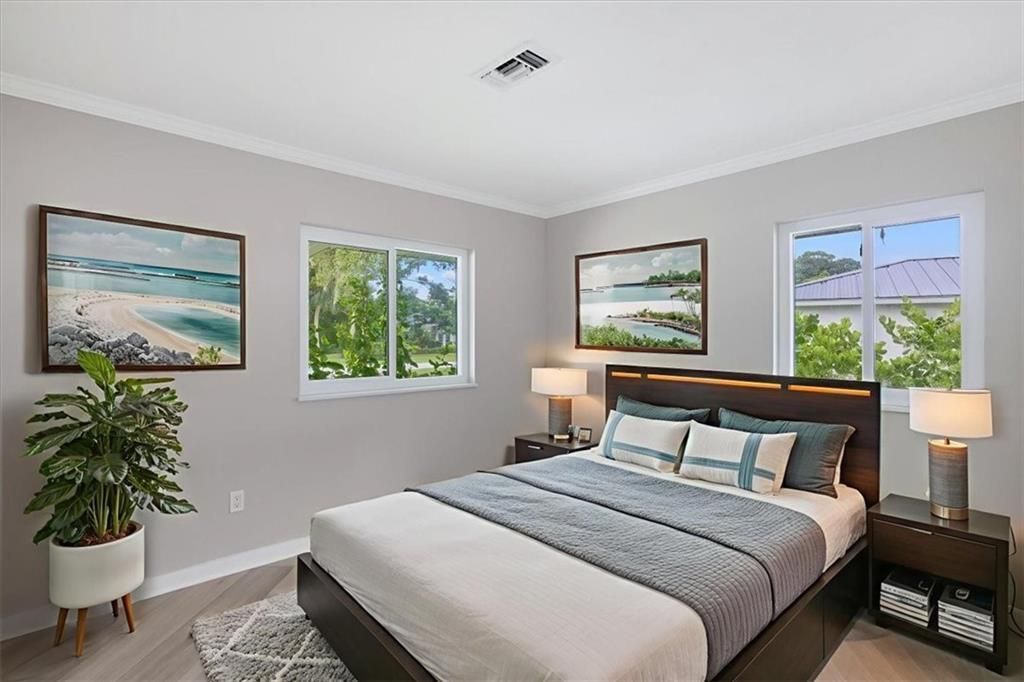 For Sale: $809,000 (3 beds, 2 baths, 1624 Square Feet)