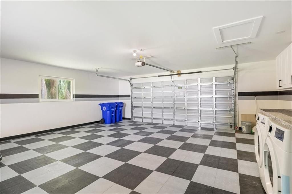 For Sale: $809,000 (3 beds, 2 baths, 1624 Square Feet)