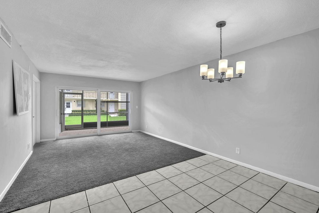 For Sale: $129,999 (1 beds, 1 baths, 795 Square Feet)