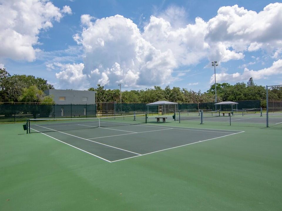 待售: $399,900 (2 贝兹, 2 浴室, 1640 平方英尺)