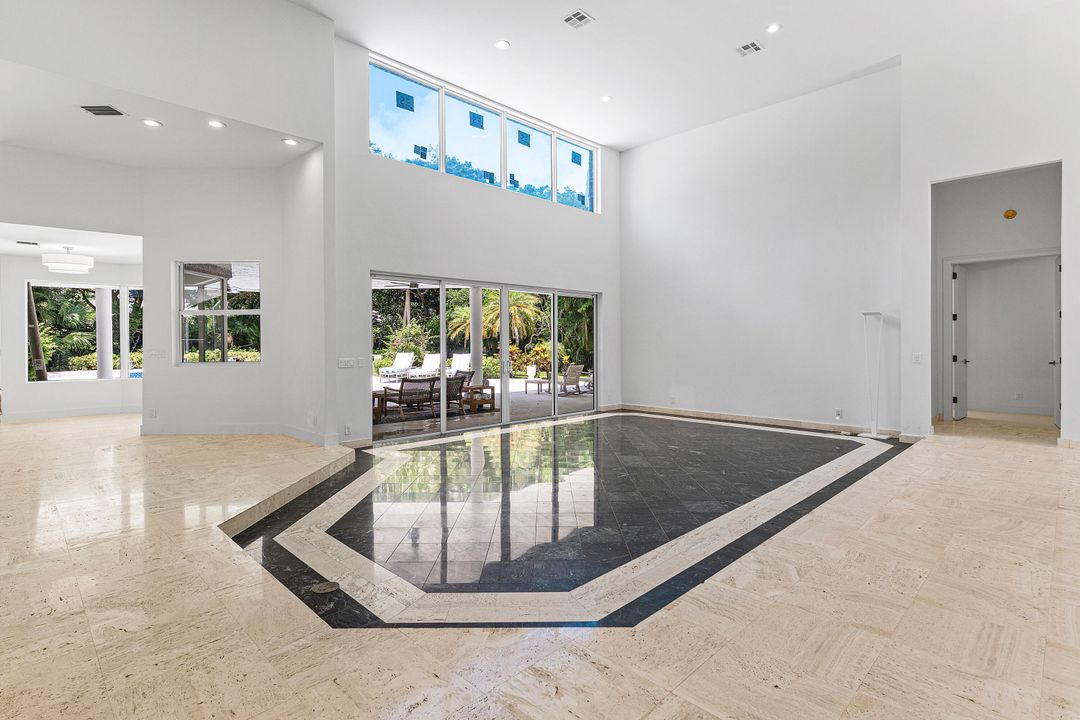 For Sale: $3,999,999 (4 beds, 3 baths, 4205 Square Feet)