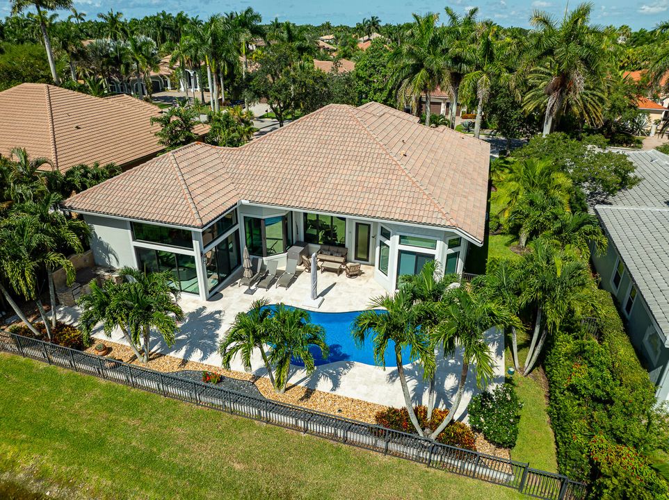 For Sale: $1,789,900 (5 beds, 4 baths, 3850 Square Feet)