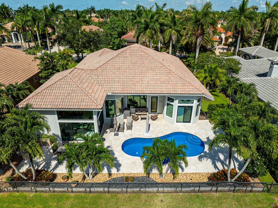 For Sale: $1,789,900 (5 beds, 4 baths, 3850 Square Feet)