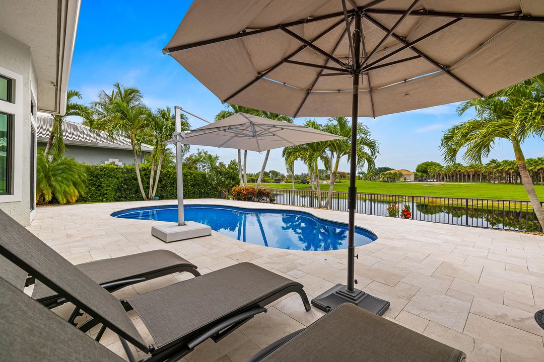 For Sale: $1,789,900 (5 beds, 4 baths, 3850 Square Feet)