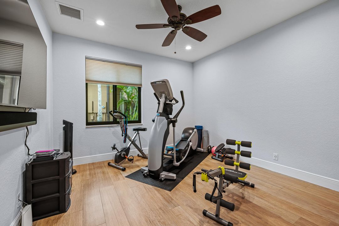 For Sale: $1,789,900 (5 beds, 4 baths, 3850 Square Feet)