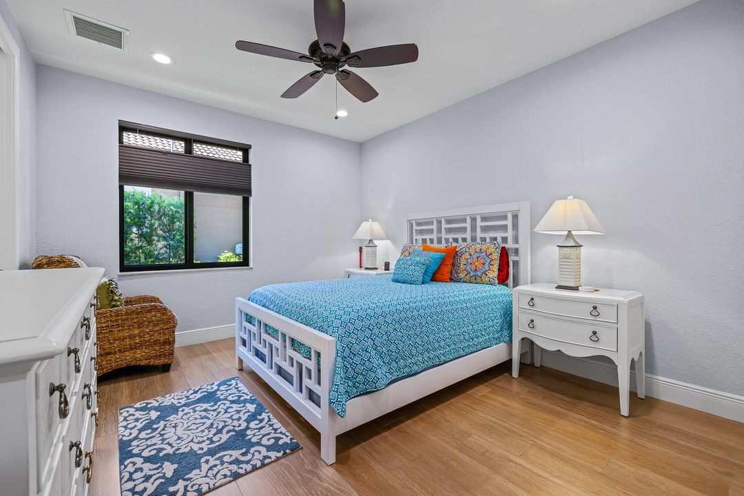 For Sale: $1,789,900 (5 beds, 4 baths, 3850 Square Feet)