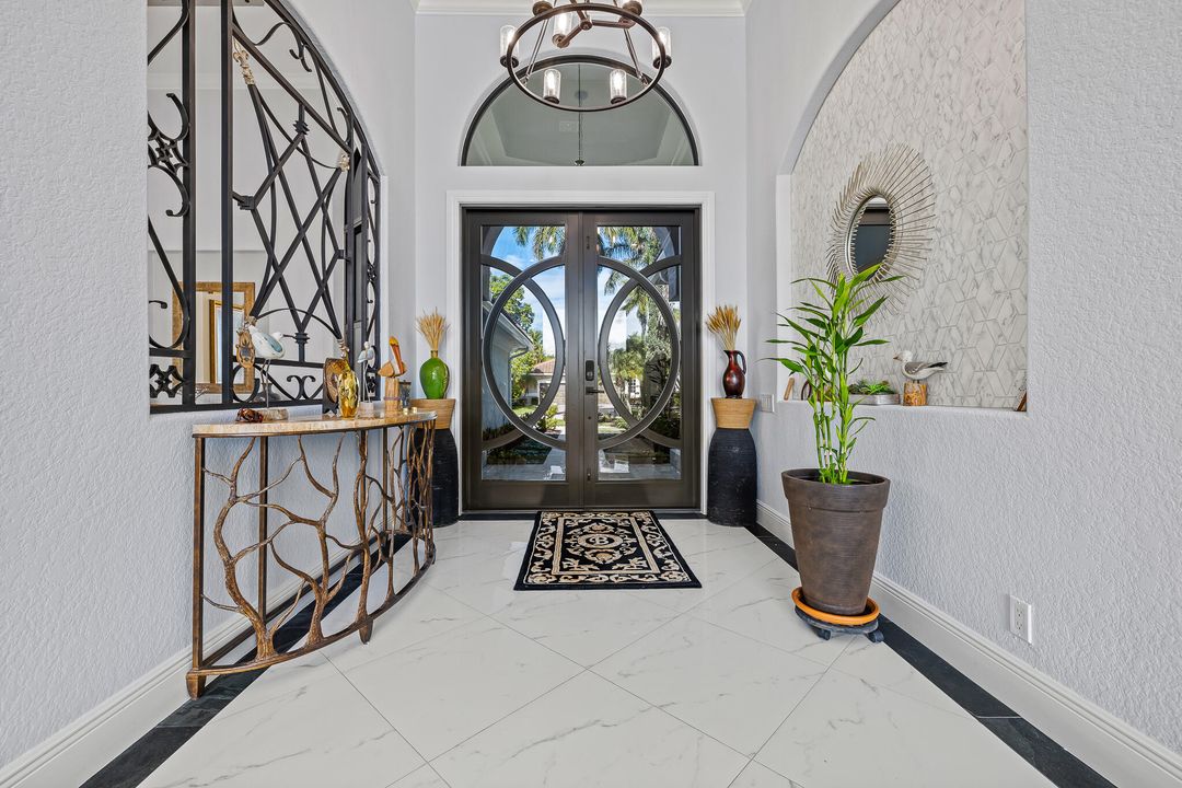 For Sale: $1,789,900 (5 beds, 4 baths, 3850 Square Feet)