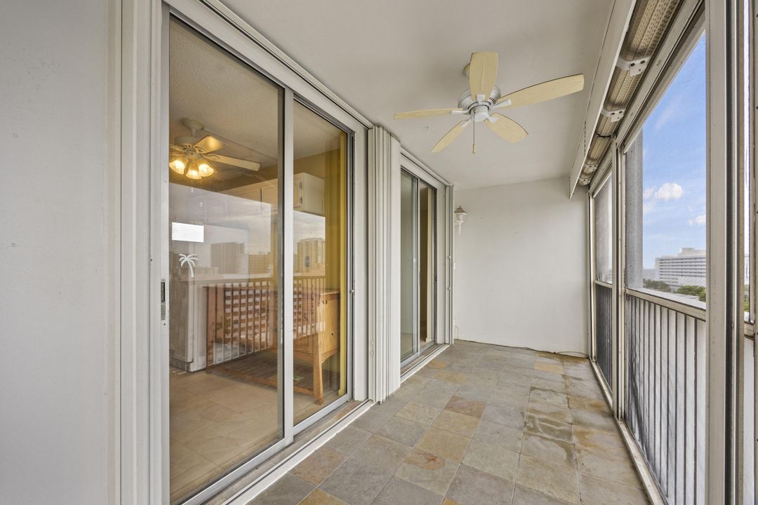 合同活跃: $280,000 (2 贝兹, 2 浴室, 1069 平方英尺)