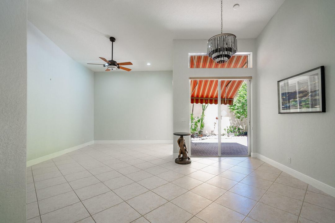 Activo con contrato: $629,900 (3 camas, 2 baños, 2230 Pies cuadrados)