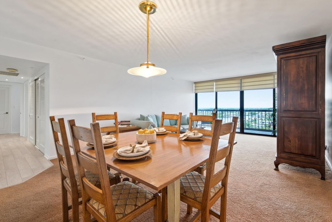 Active With Contract: $790,000 (2 beds, 2 baths, 1500 Square Feet)