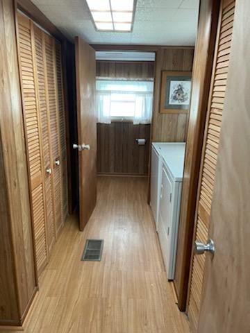 For Sale: $225,000 (2 beds, 1 baths, 1204 Square Feet)