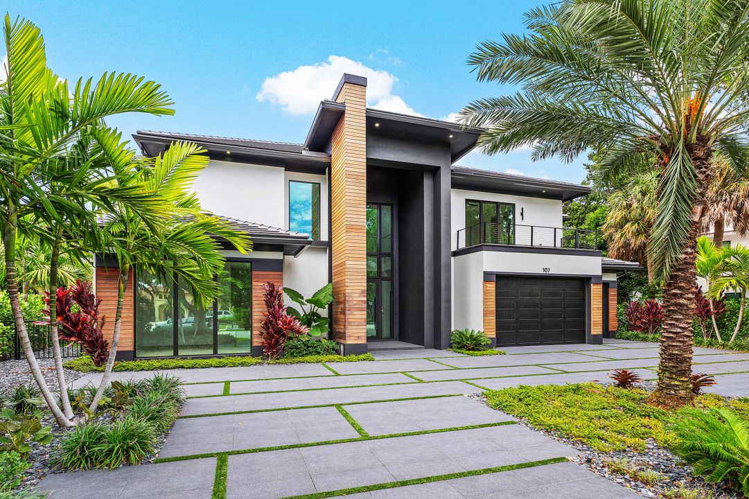 For Sale: $12,250,000 (6 beds, 6 baths, 8036 Square Feet)