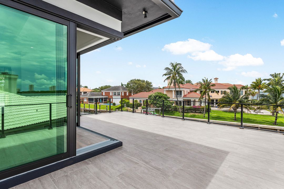 For Sale: $12,250,000 (6 beds, 6 baths, 8036 Square Feet)