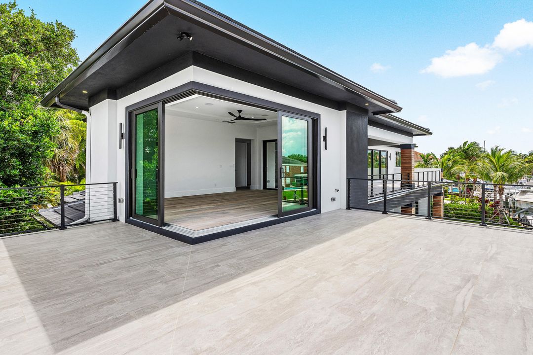 For Sale: $12,250,000 (6 beds, 6 baths, 8036 Square Feet)