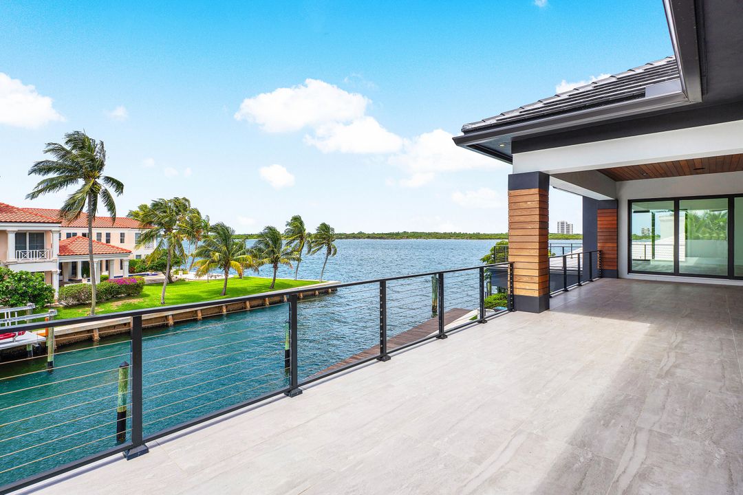 For Sale: $12,250,000 (6 beds, 6 baths, 8036 Square Feet)