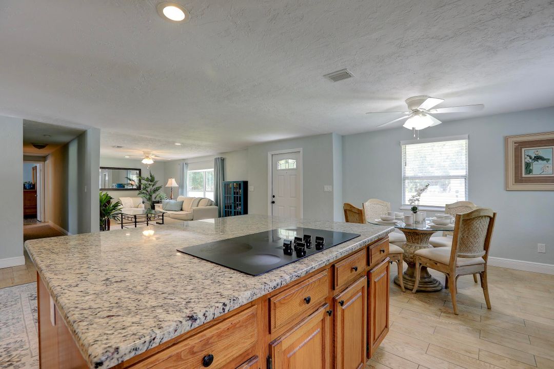 Active With Contract: $429,000 (3 beds, 2 baths, 1614 Square Feet)