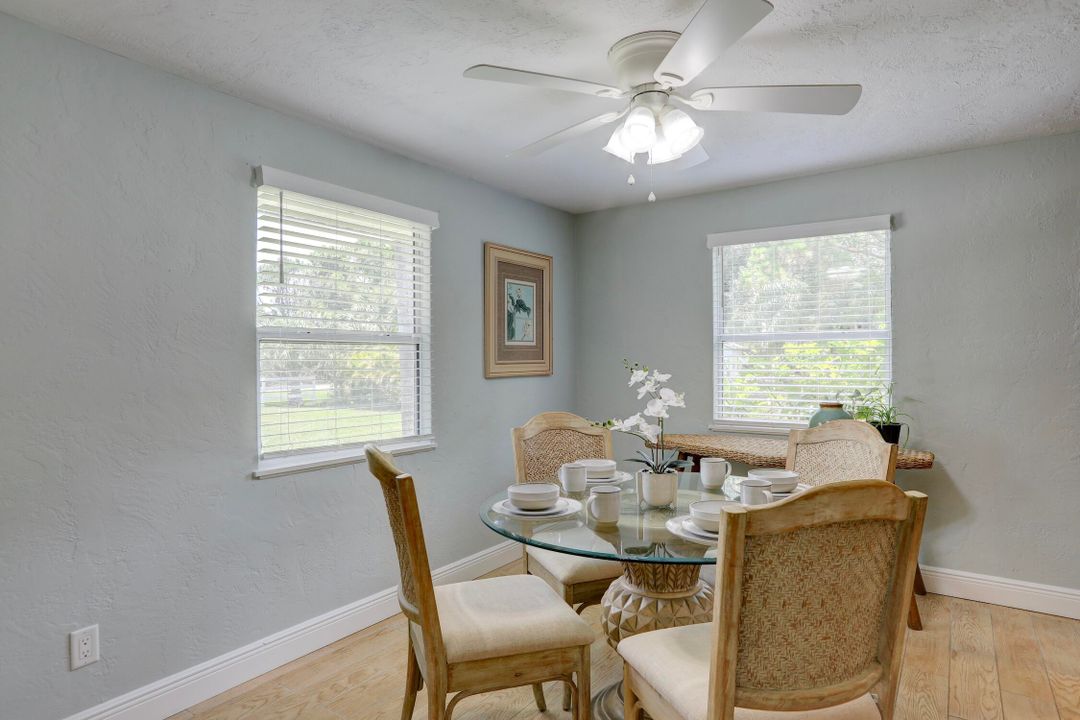 Active With Contract: $429,000 (3 beds, 2 baths, 1614 Square Feet)