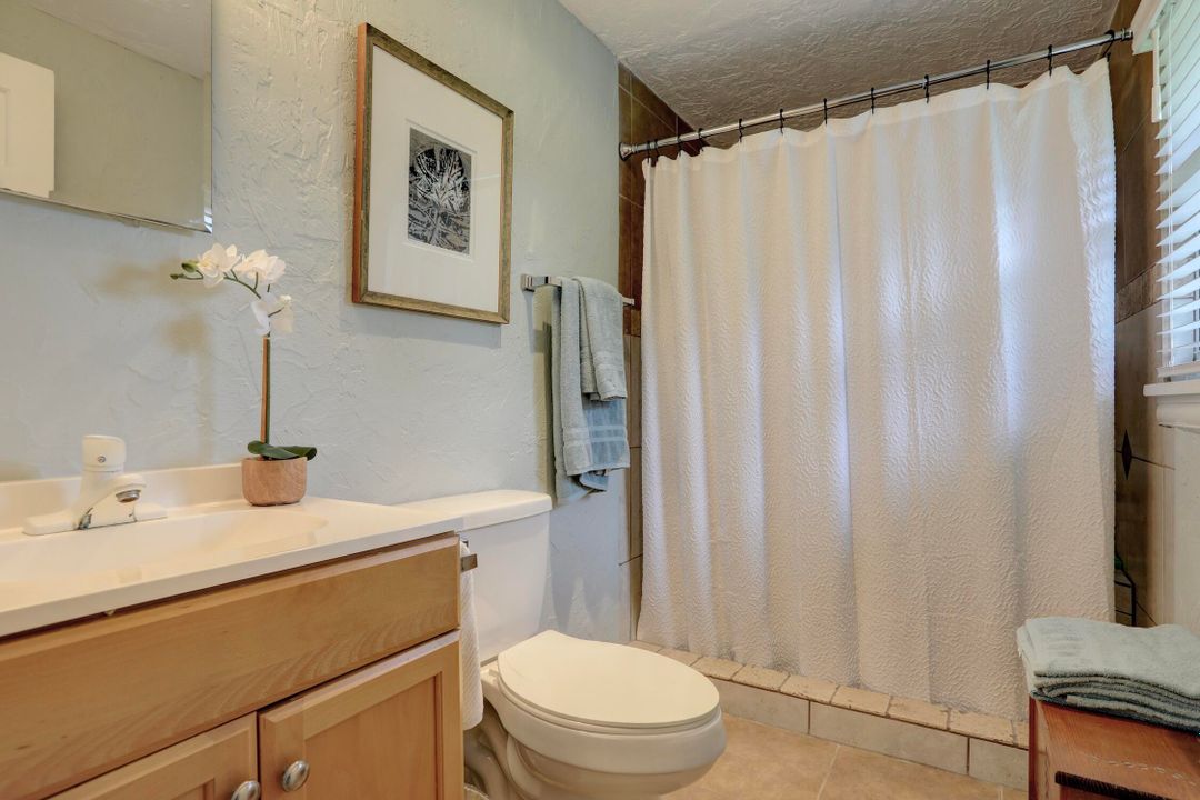 Active With Contract: $429,000 (3 beds, 2 baths, 1614 Square Feet)