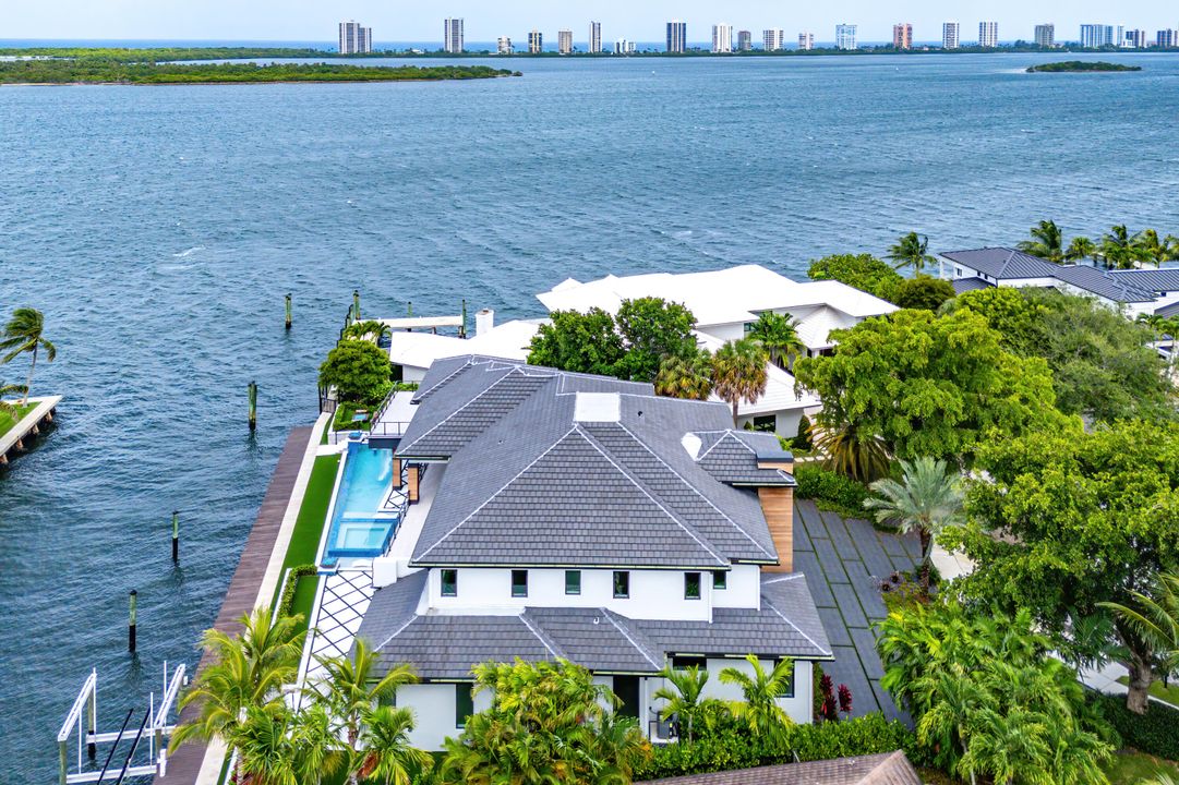 For Sale: $12,250,000 (6 beds, 6 baths, 8036 Square Feet)