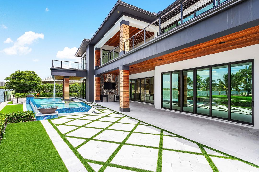 For Sale: $12,250,000 (6 beds, 6 baths, 8036 Square Feet)