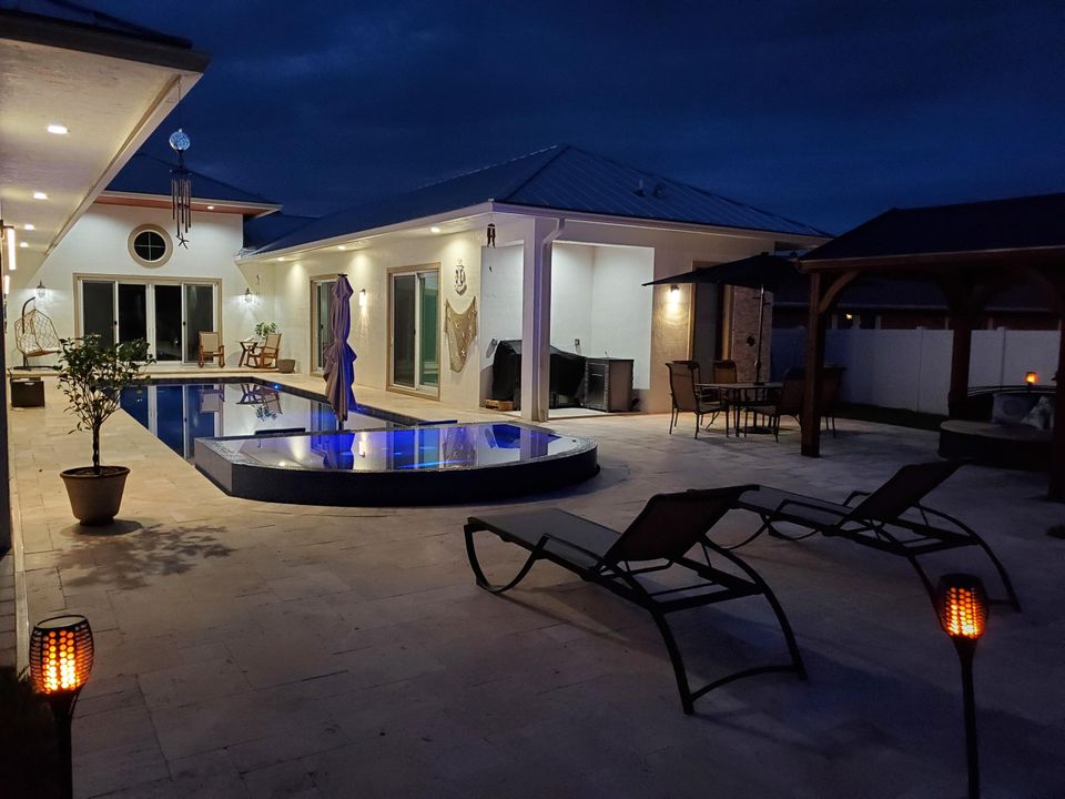 For Sale: $945,000 (4 beds, 3 baths, 3444 Square Feet)