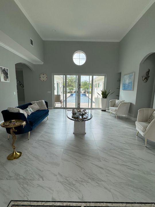 For Sale: $945,000 (4 beds, 3 baths, 3444 Square Feet)