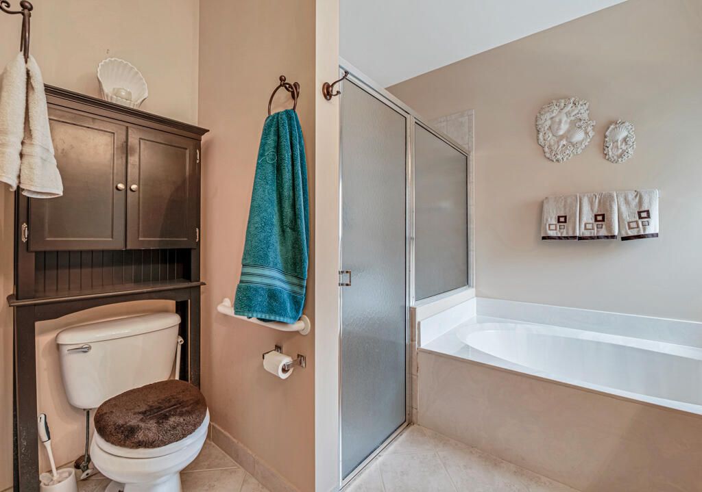 合同活跃: $3,350 (2 贝兹, 2 浴室, 1788 平方英尺)