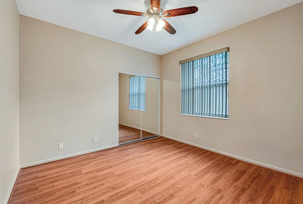 合同活跃: $3,350 (2 贝兹, 2 浴室, 1788 平方英尺)